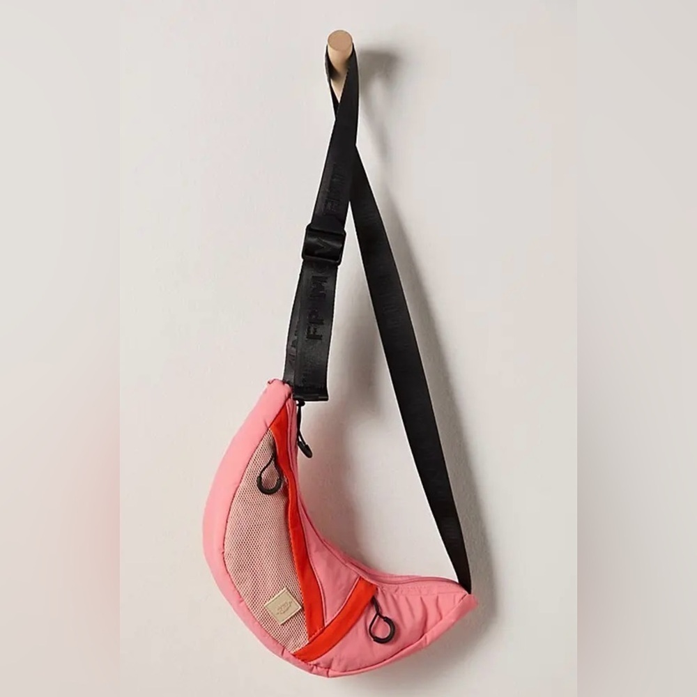 NWT Free People Nothin But Net Sling Bag in Hibiscus